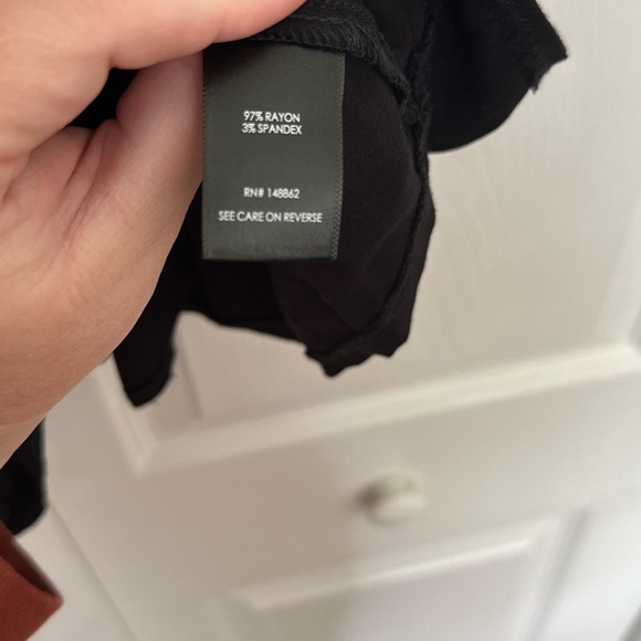 Torrid size 4 flowy tank - Picture 2 of 3